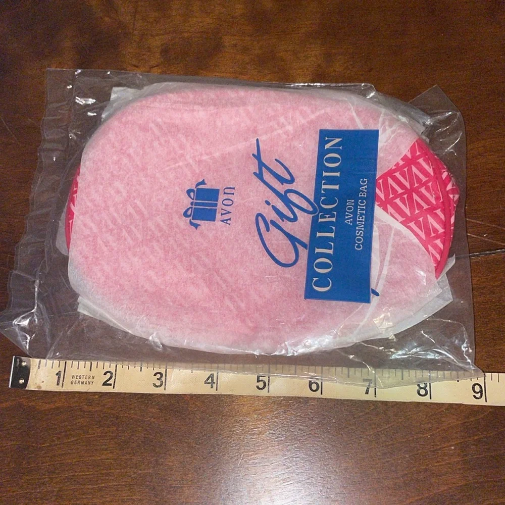 Avon Gift Collection 1993 Pink Make Up Travel Cosmetic Bag